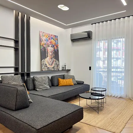 Grand Urban Apartamento *